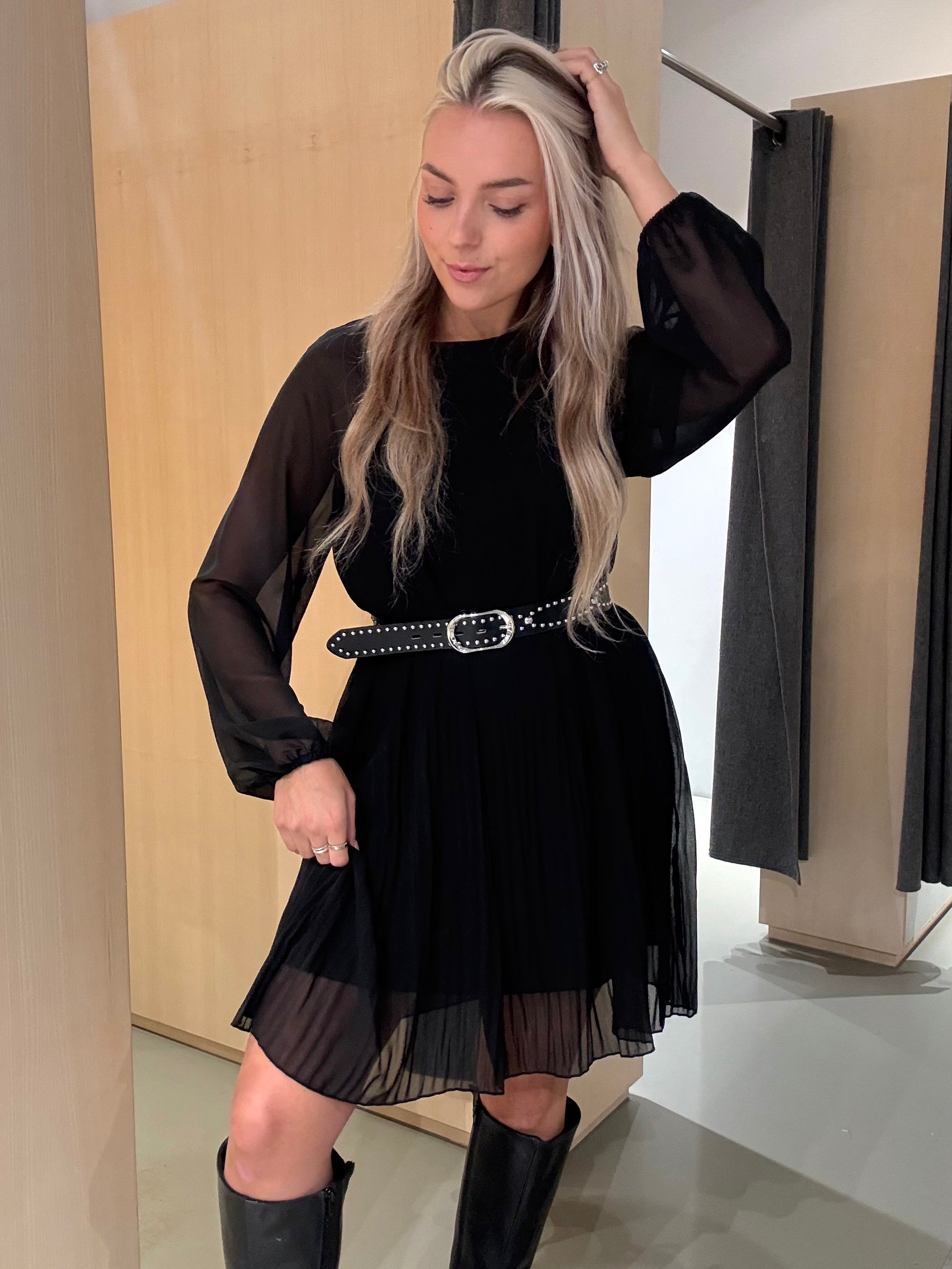VIDALIANA Short Dress - Black Beauty